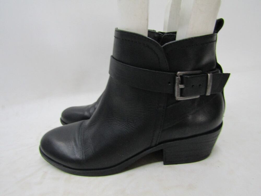 Vince Camuto Womens Sz 6 M Black Leather Zip Fashion Ankle Boots Booties